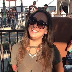 Meet your Posher, Kat